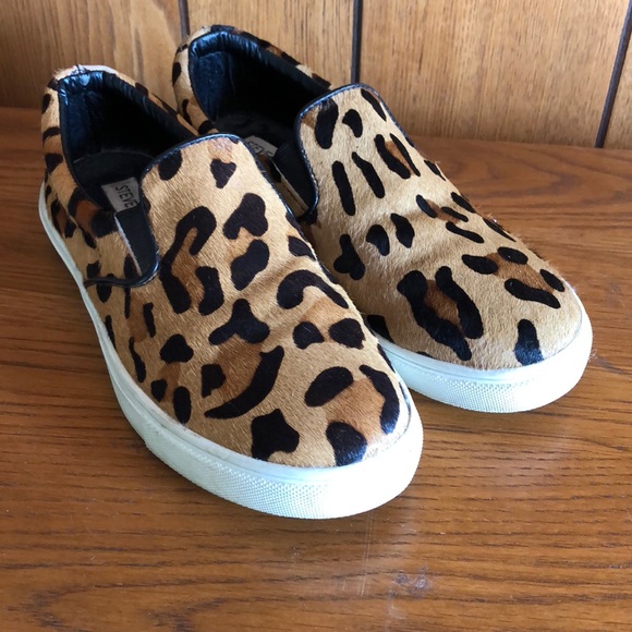 Steve Madden Shoes - STEVE MADDEN Lepoard print sneakers